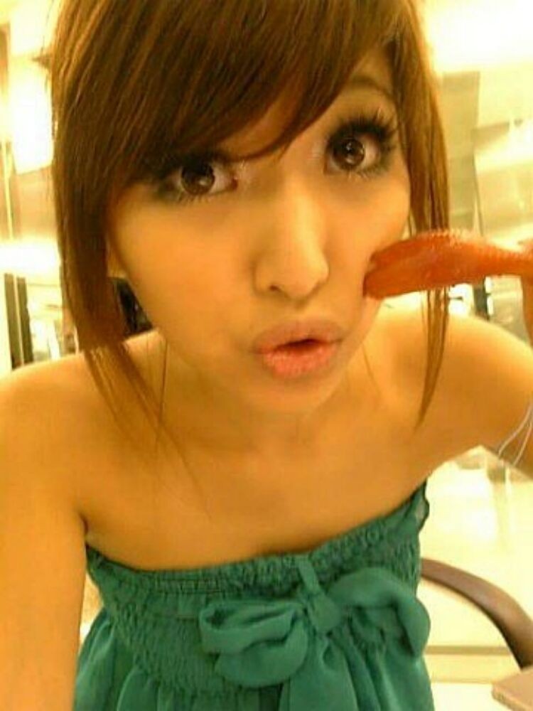 Asian gfs are posing for the camera page 15 #68043373