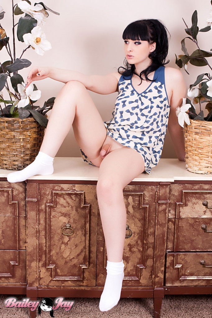 Incredible Bailey Jay posing her perfect body in a confy top #79214978
