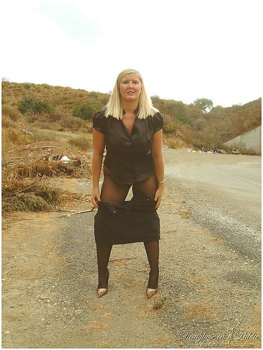 Black seamless pantyhose high heels In the middle of the road #73543949