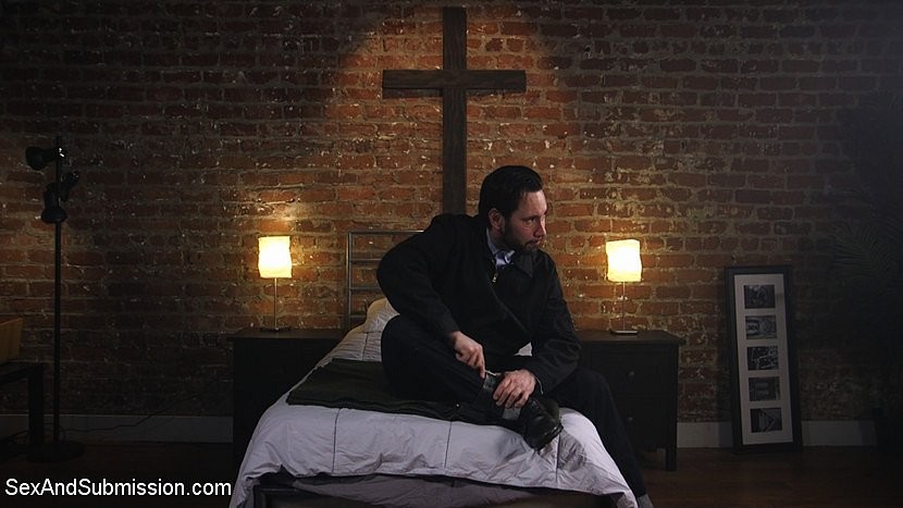 Casey Calvert praying in church with Tommy Pistol for kinky bds #71865918