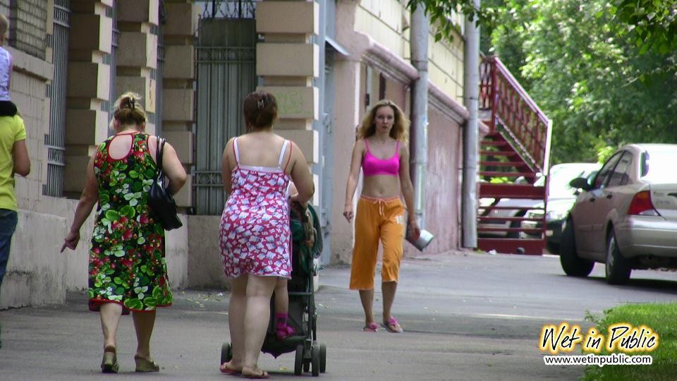 Cute amateur wets her orange breeches on the way home from the beach #73239320