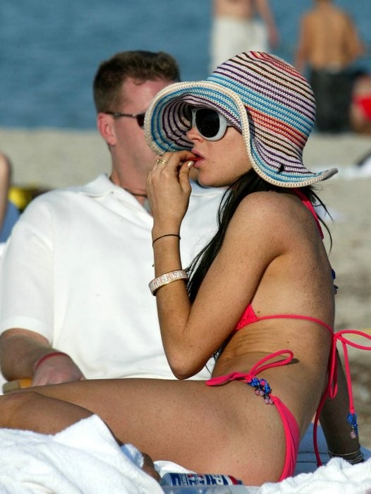 Lentigginosa celebrità Lindsay Lohan in bikini striminzito
 #72321743