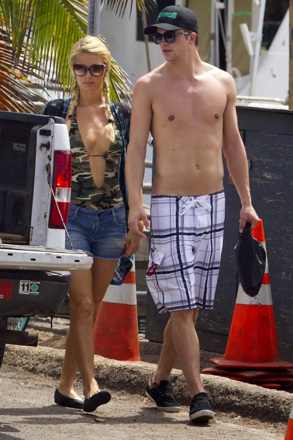 Paris Hilton in camo monokini  denim shorts heading for scuba diving in Hawaii #75251510