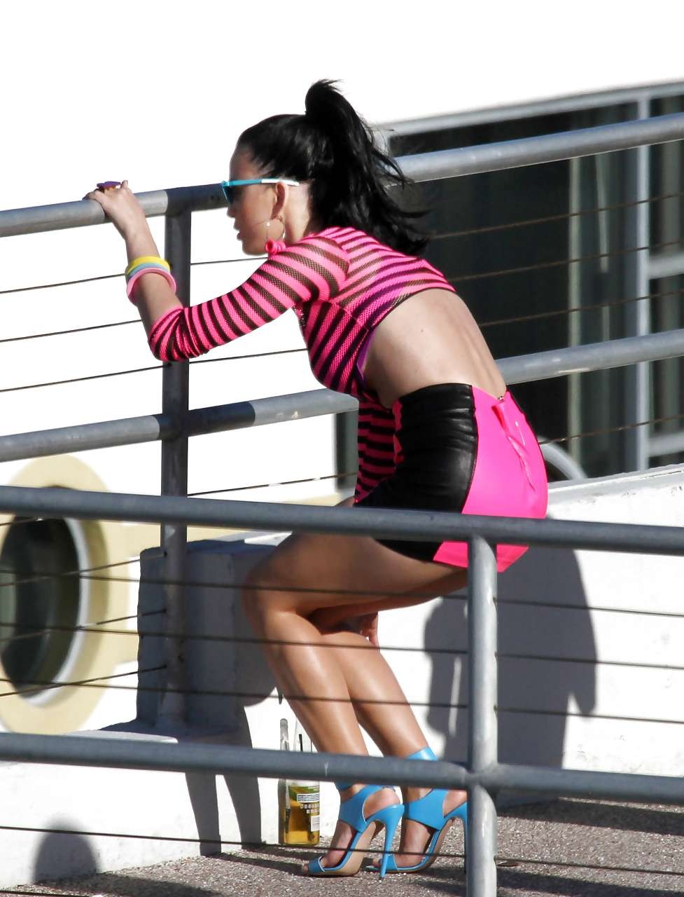 Katy Perry downblouse and upskirt in mini skirt paparazzi pictures #75301653