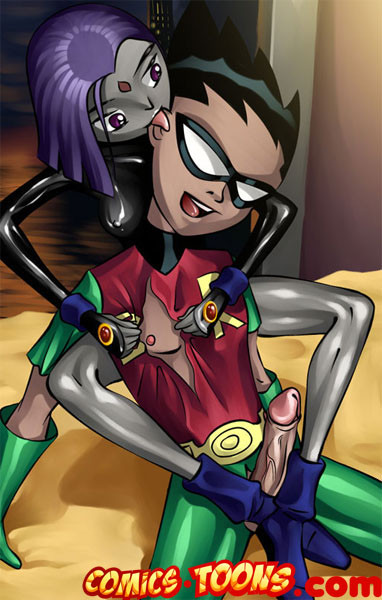 Una belleza esbelta raven folla con robin
 #69633978