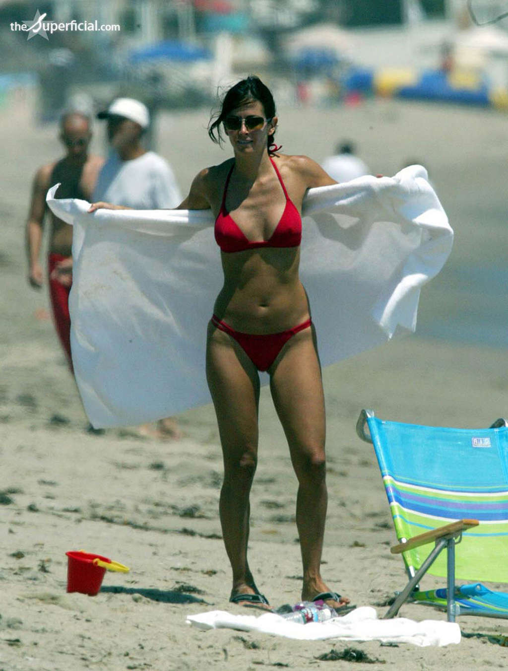 Courtney Cox showing sexy body and nice boobs on beach in bikini #75363685