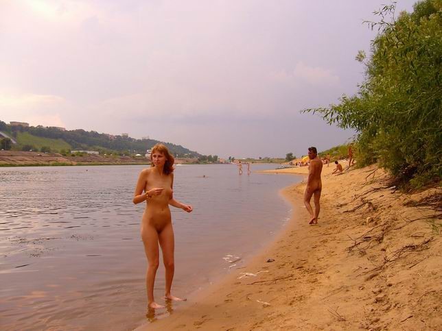 Attenzione - foto e video di nudisti incredibili
 #72277582