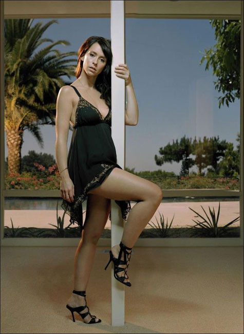 Hot actress Jennifer Love Hewitt showing her panties #75442846