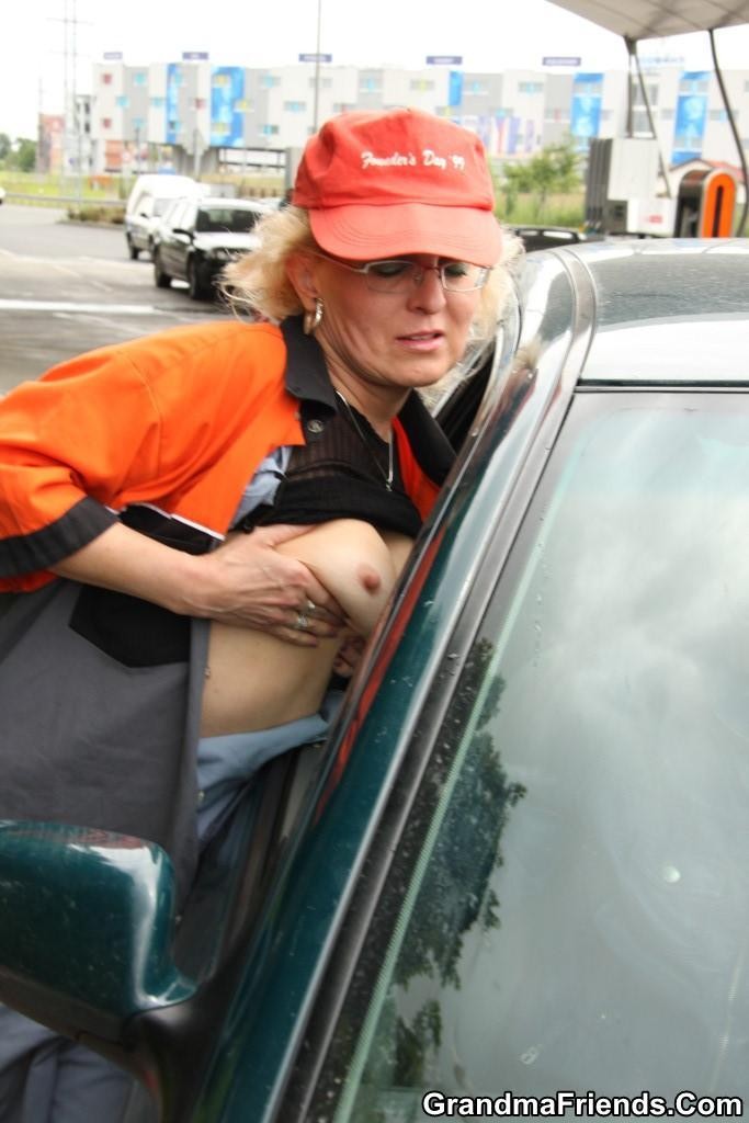 Granny shows her tits then gets in the car for a ride to the country where they  #76757502