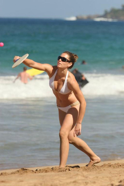 Amazing celebrity Jessica Biel paparazzi on the beach #75430792