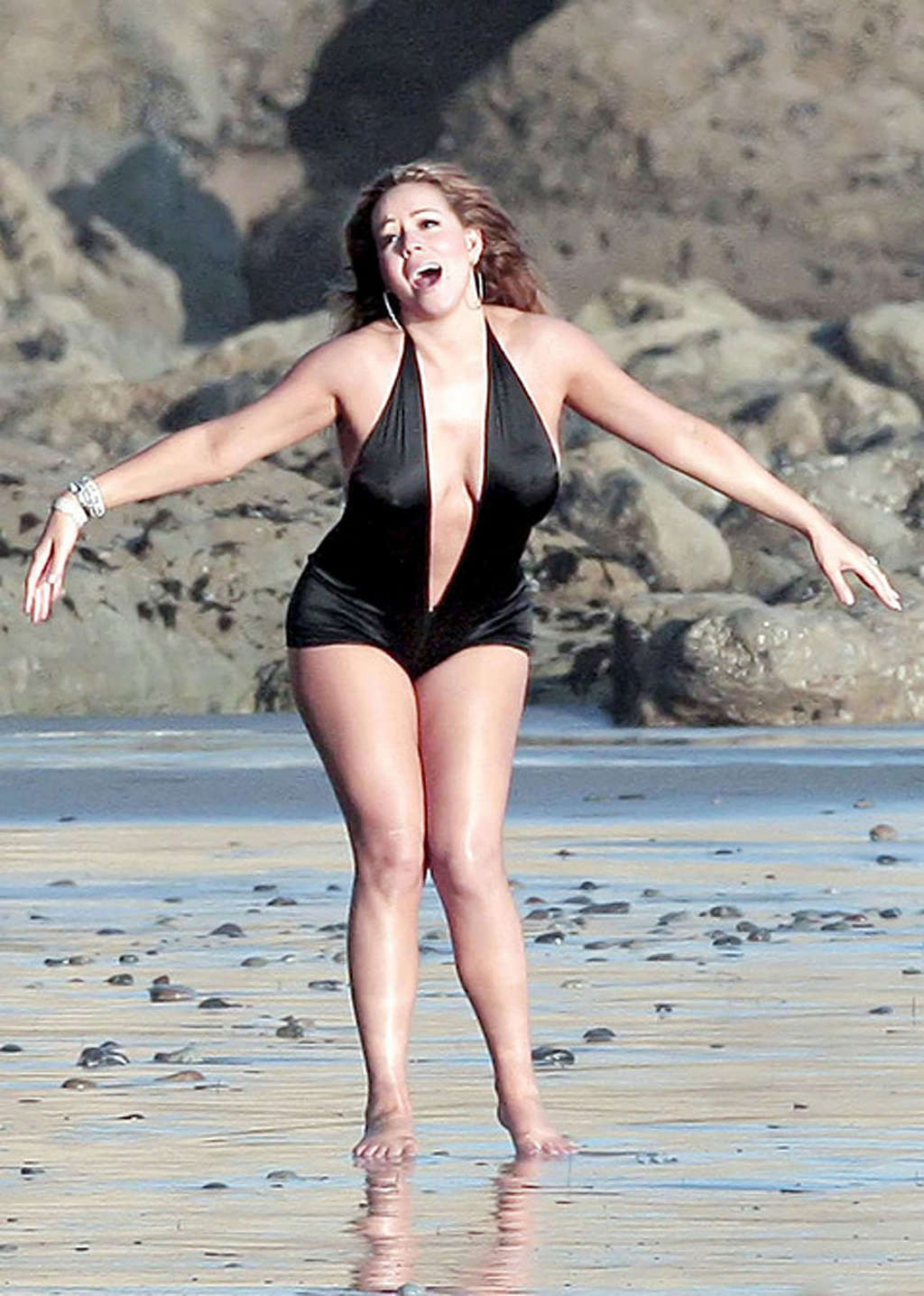 Mariah Carey looking sexy in bikini and showing big tits #75369238