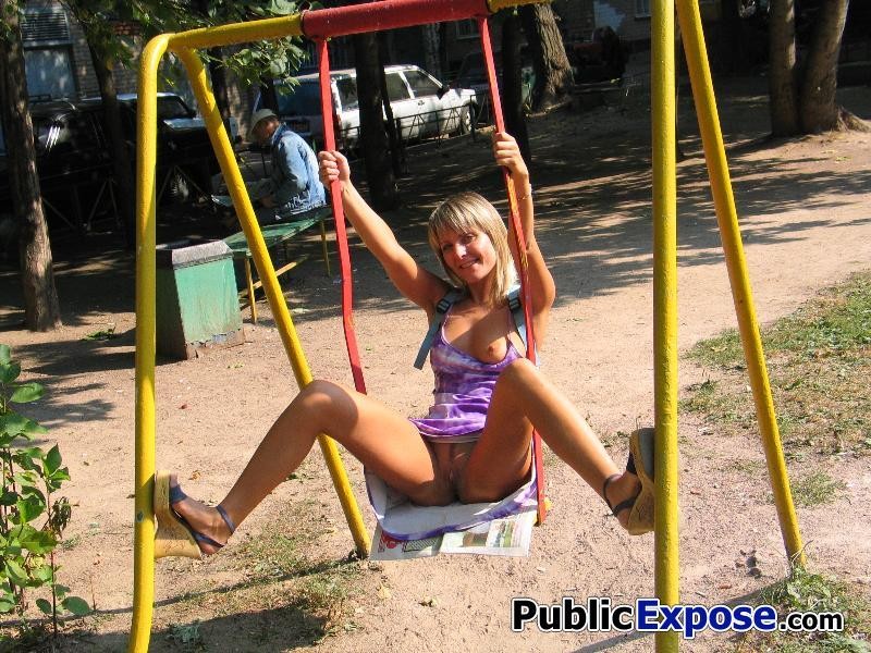 Blonde teaser in a summer gown spills her koochie and baps playfully #71556656