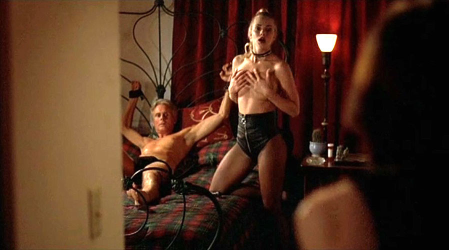 Jaime Pressly showing her nice big tits and great ass in some nude movei caps #75390411