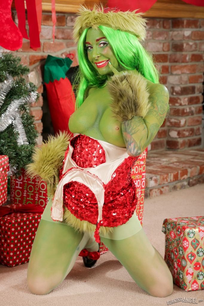 Joanna Angel the grinch gaped pussy for Christmas  #72890634