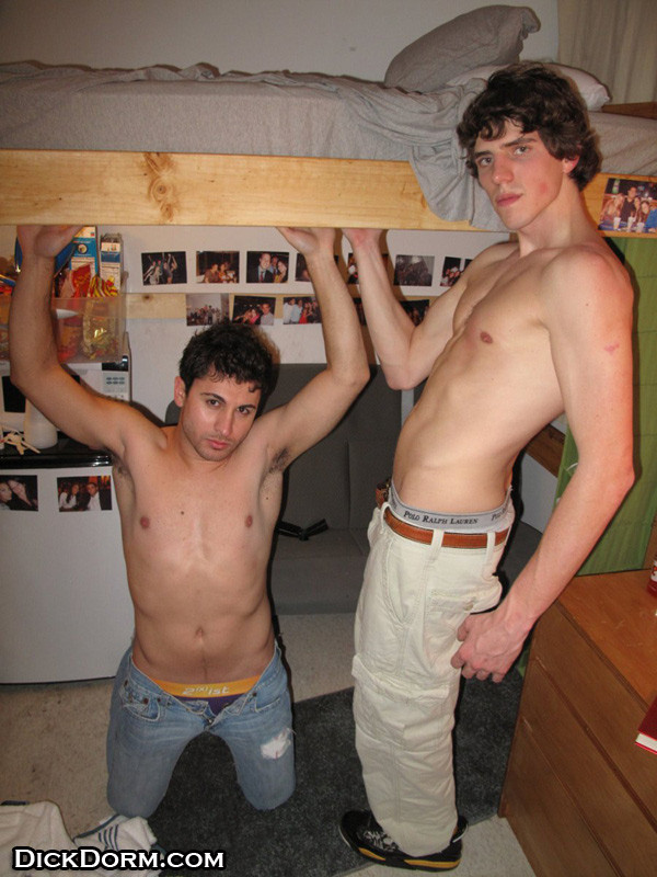 These young college boys share their cocks for the first time in these amateur d #76935007