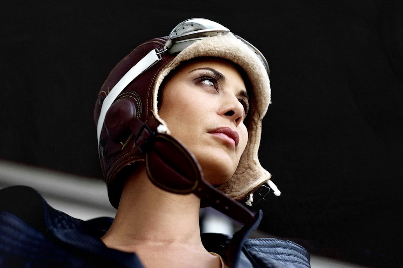 Catherine bell sieht sehr heiß aus für felix kunze photoshoot in miami 
 #75185631