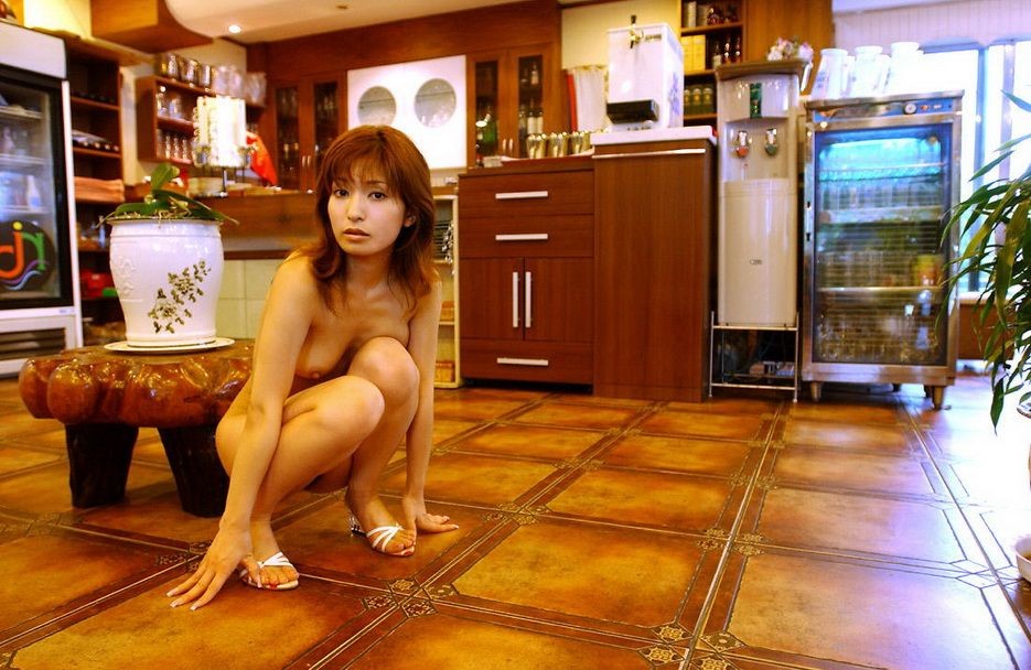 Redhead asian idol An Nanba showing tits and pussy #69763995