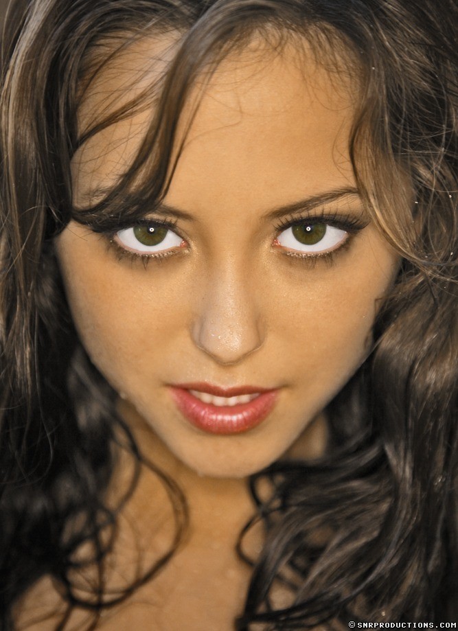 Ravishing cam girl megan seduciendo a sus fans
 #72645334