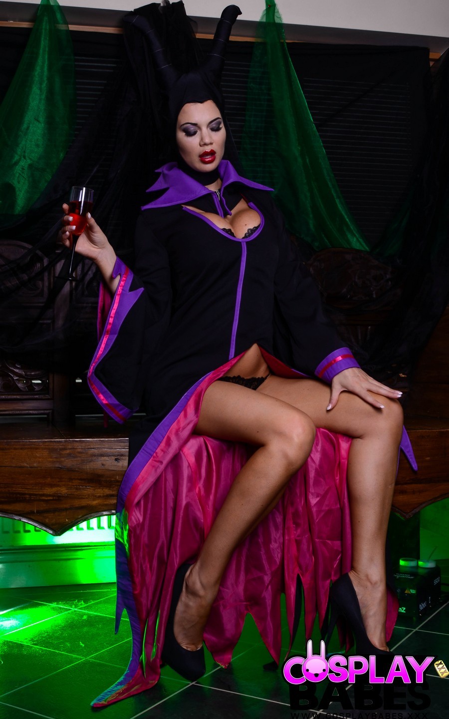 Malificent cosplay mit Jasmin jae
 #75734212