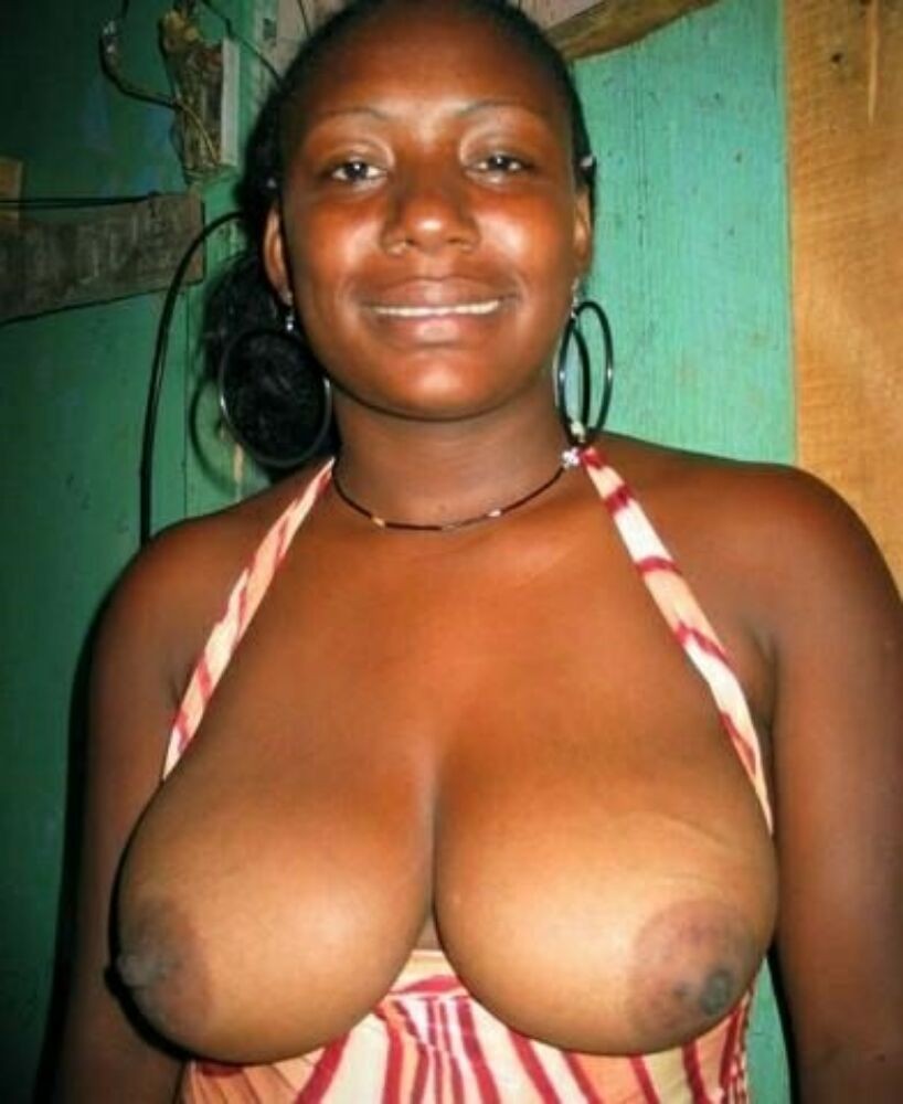 Fotos de jóvenes negras posando desnudas y follando galeria 5
 #67789247