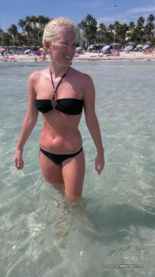 Photos of a sexy blonde babe posing in her black bikini #67571701