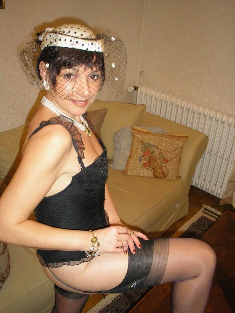 Amateur housewife Nathalie posing in black stockings #74856249