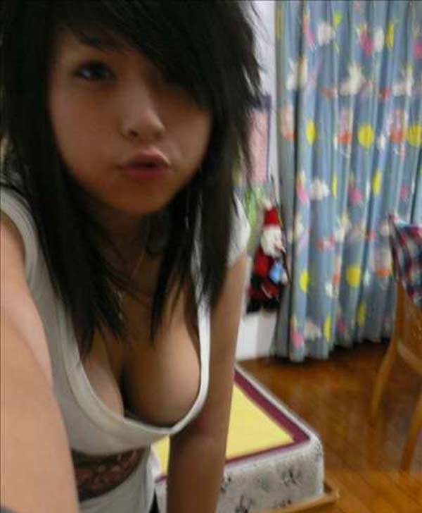 Galería de fotos de varias chicas orientales amateur pervertidas
 #68271387