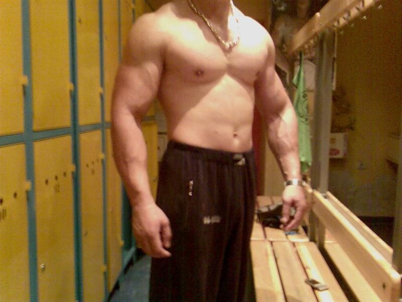 Messicano bodybuilder hunk
 #74627626