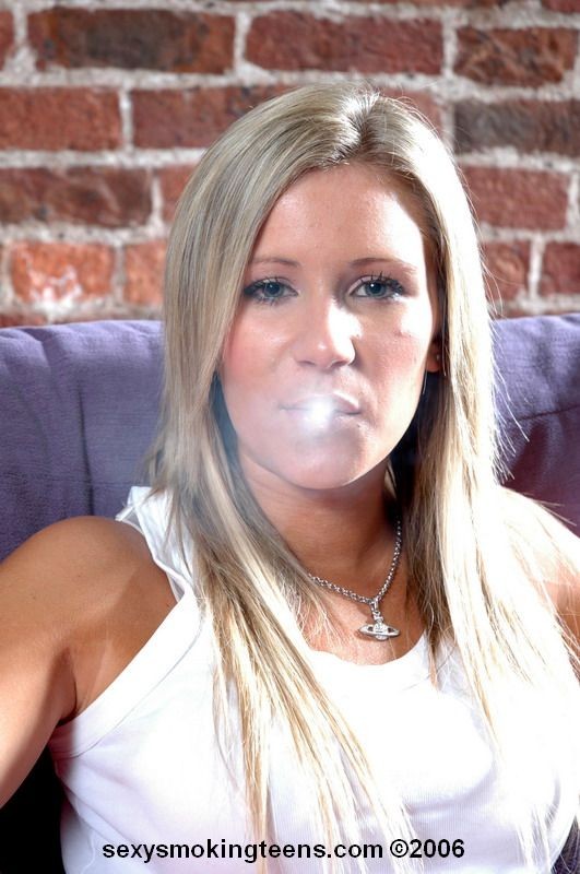 Sexy 18 yr old smoking fetish teen smokes a long cigarette #70263030