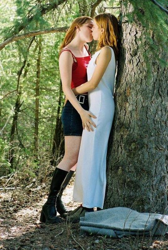 Teen lesbians licking pussy hard in the woods #78182242