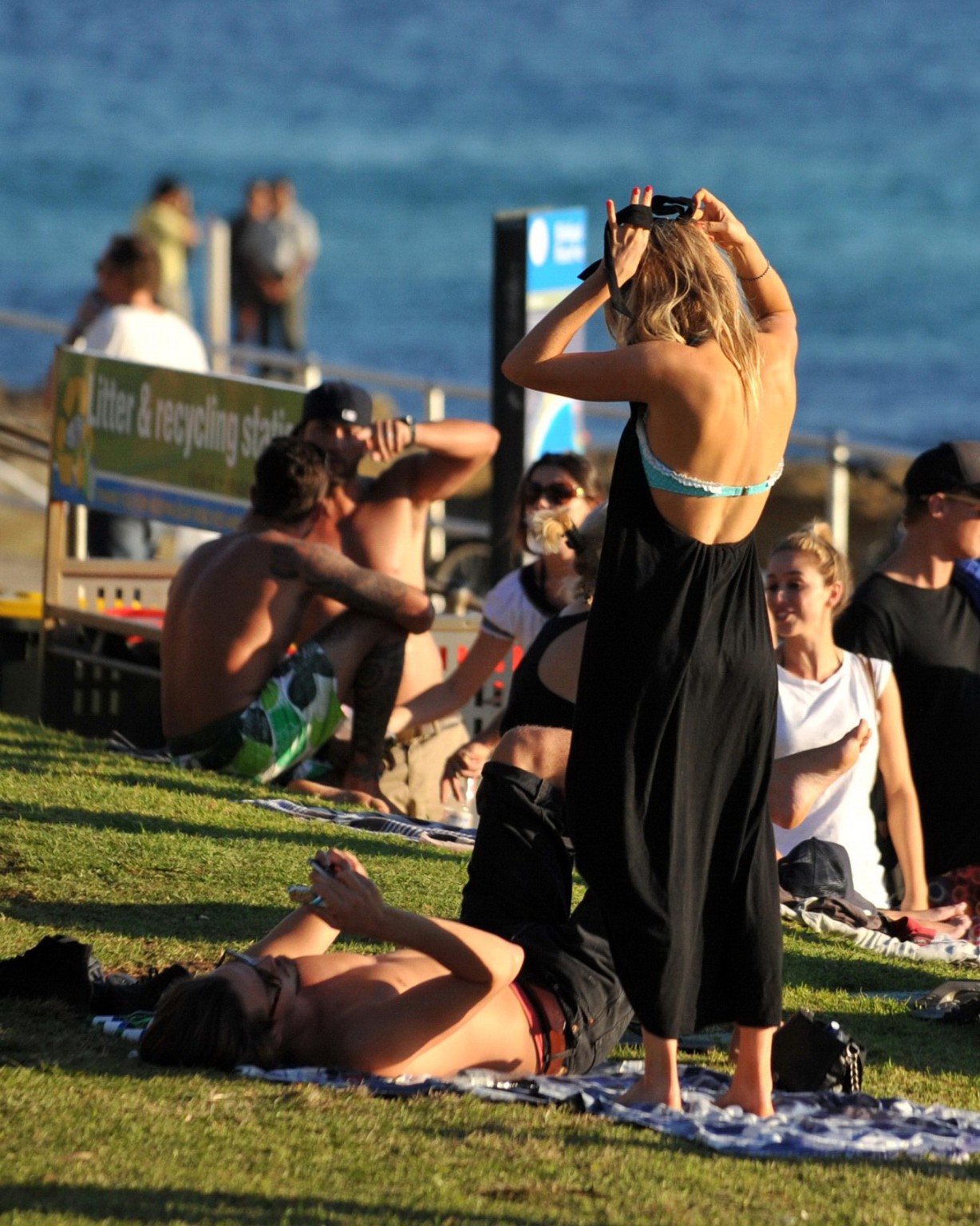 Samara Weaving in bikini petting with her boyfriend on Bondy Beach in Australia #75233662
