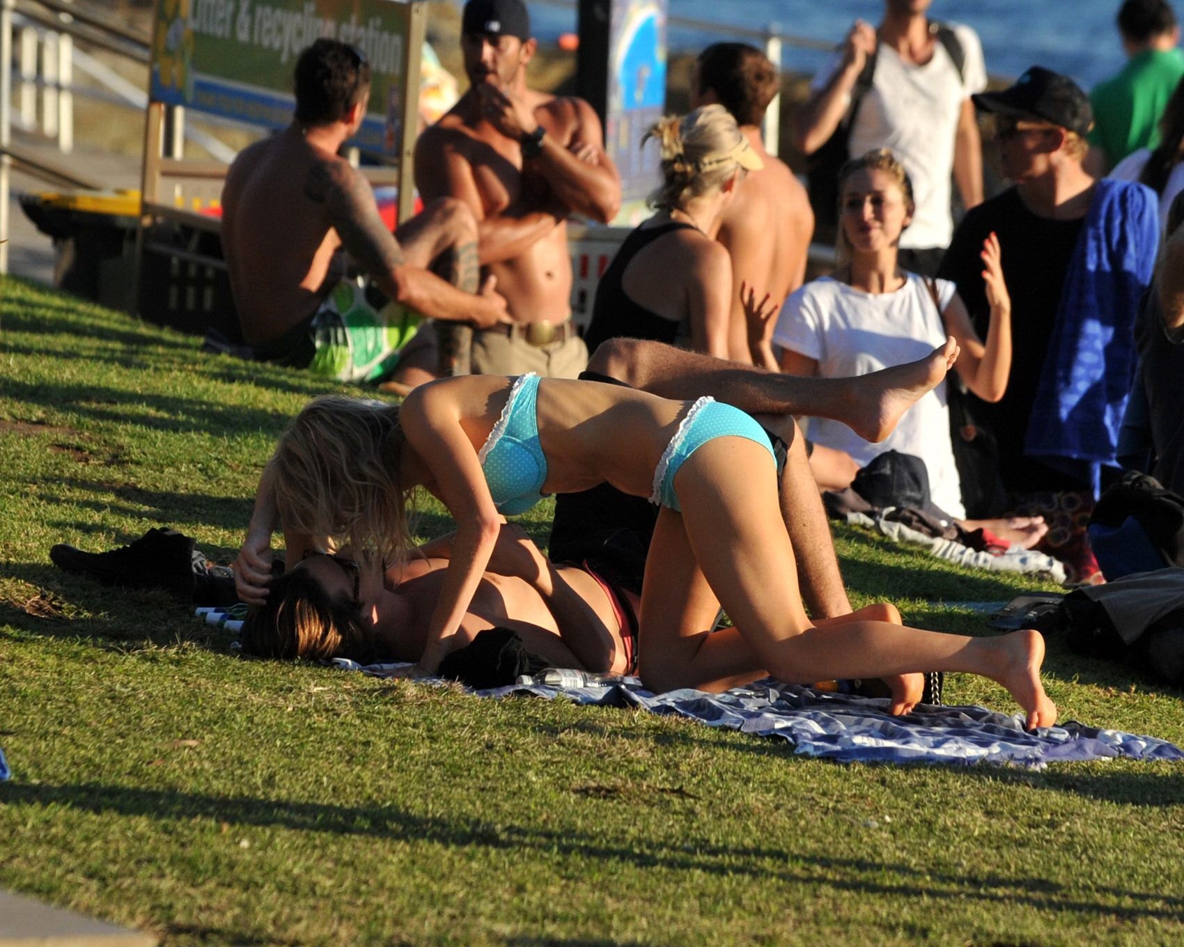 Samara Weaving in bikini petting with her boyfriend on Bondy Beach in Australia #75233745
