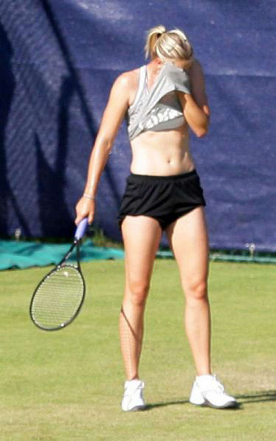Maria Sharapova nipple slip while play tennis paparazzi shoots #75346406