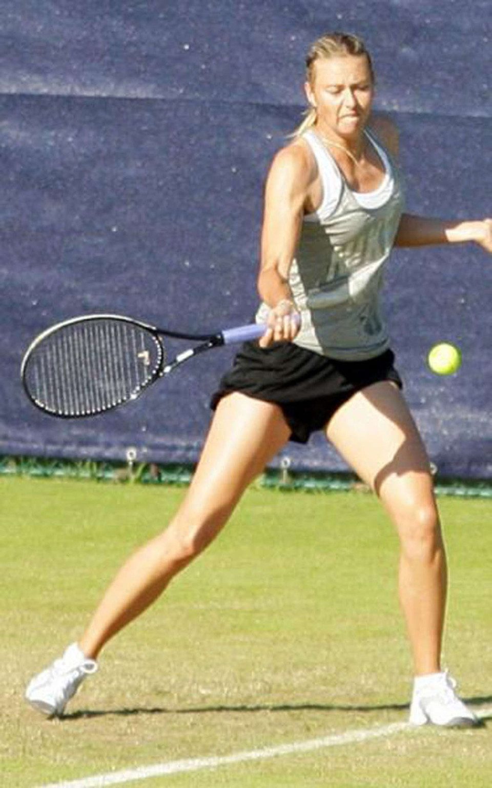 Maria Sharapova nipple slip while play tennis paparazzi shoots #75346420