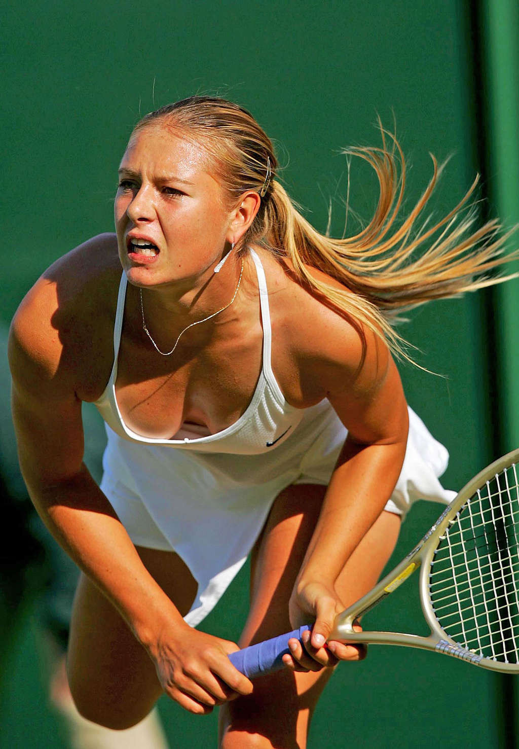 Maria sharapova nipple slip während spielen tennis paparazzi schießt
 #75346458
