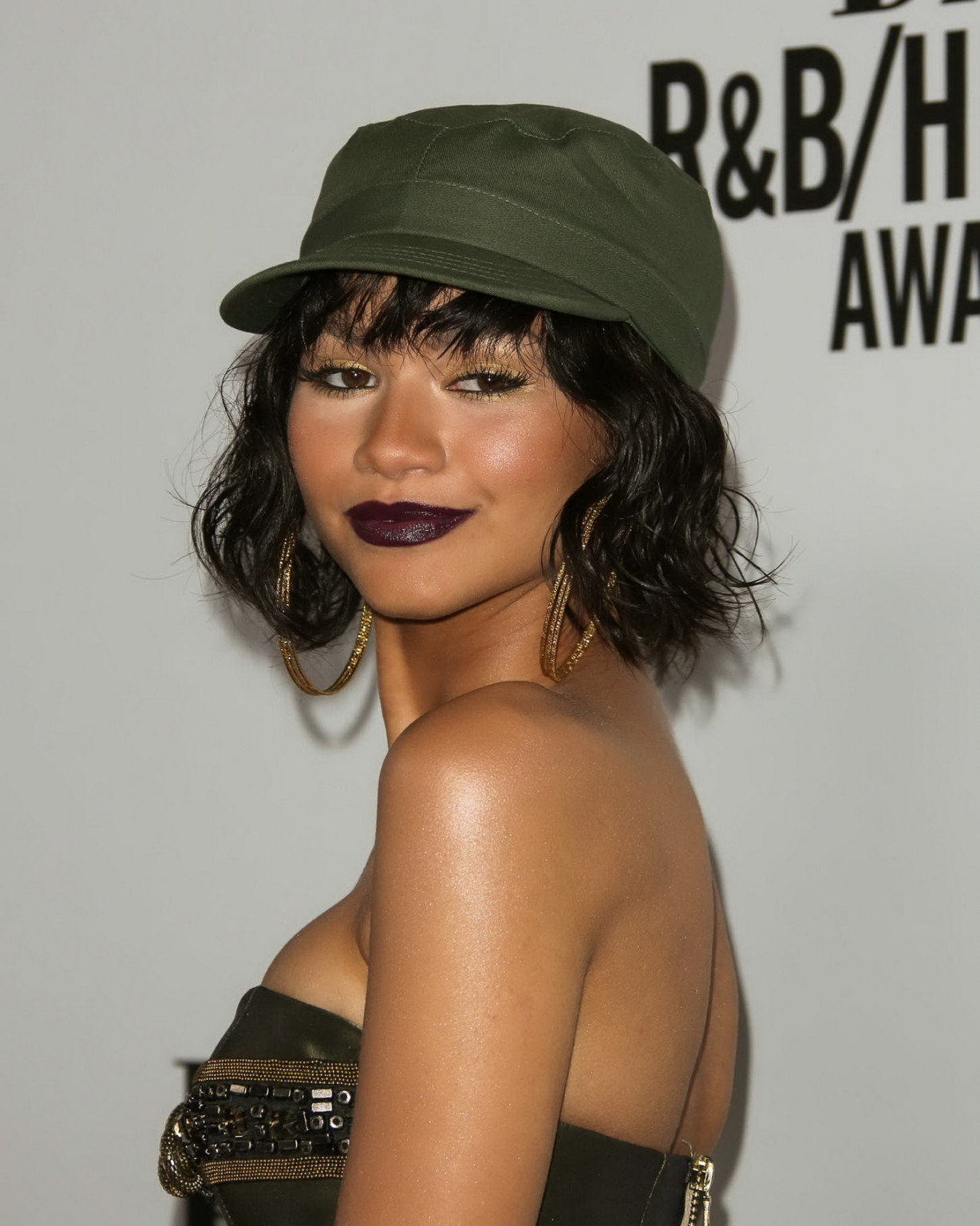 Zendaya Coleman shows off her boobs in a tiny belly top at BMI RB Hip Hop Awards #75187497