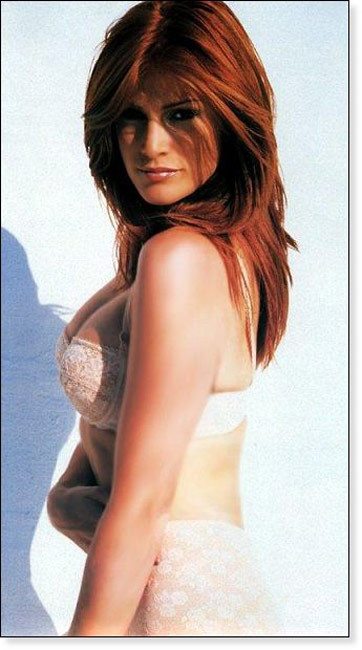 Angie Everhart exposing her nice breasts #75443866