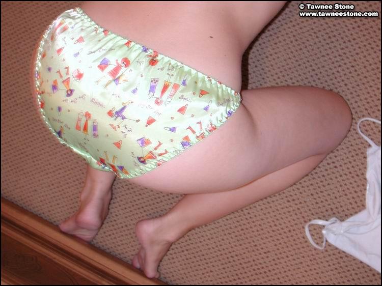 Tawnee Stone reveals her cute panties #67729173