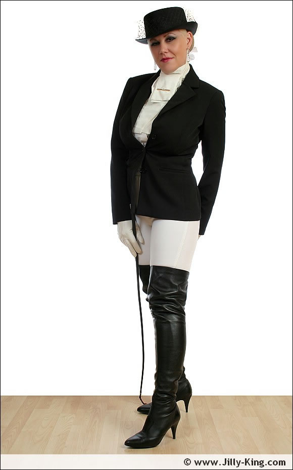 Elegante uniforme dama jilly king
 #73697931