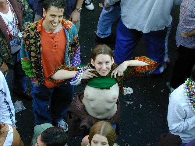 Drunk mardigras chicks going wild and showing their tits to the crowd #76397085