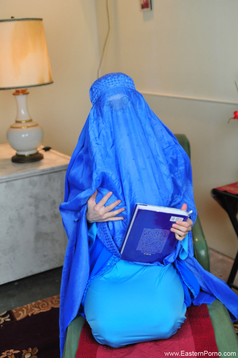 Big Boobs Muslim Babe in Paradoxia Blasphemia #73221843