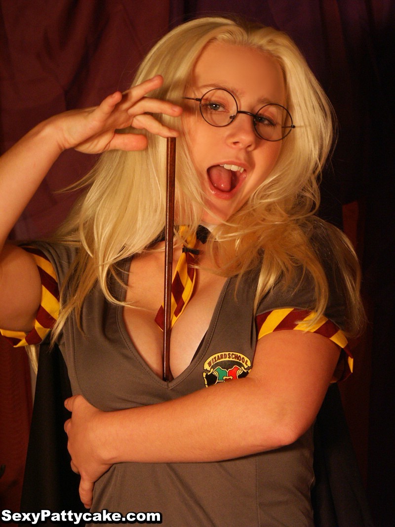 Big boob blonde teen girl in glasses plays dressup
 #73087936