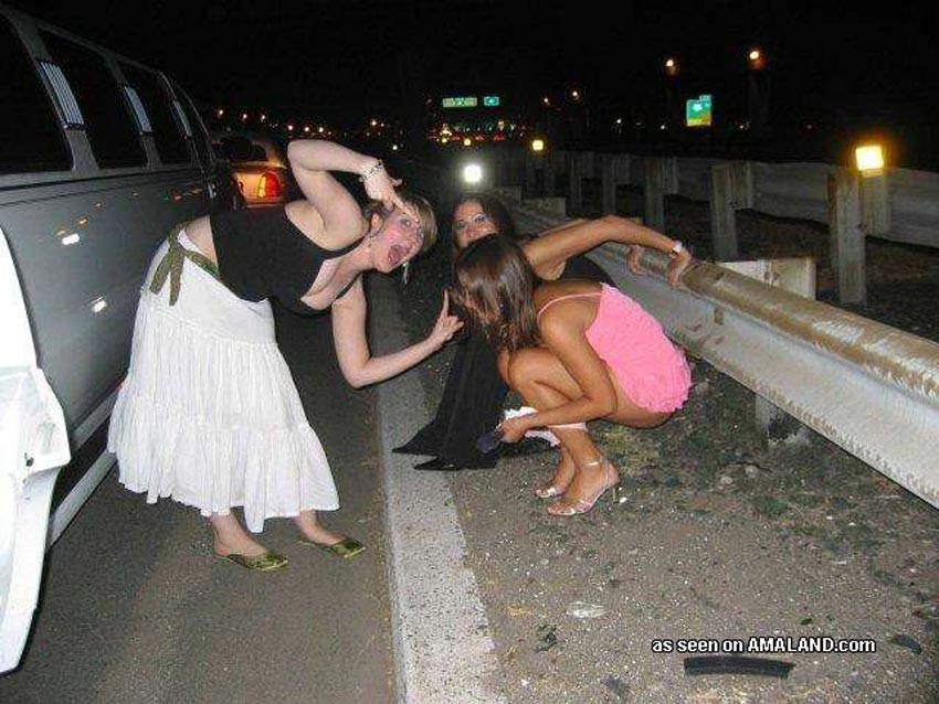 Really drunk amateur girlfriends going wild #67647283