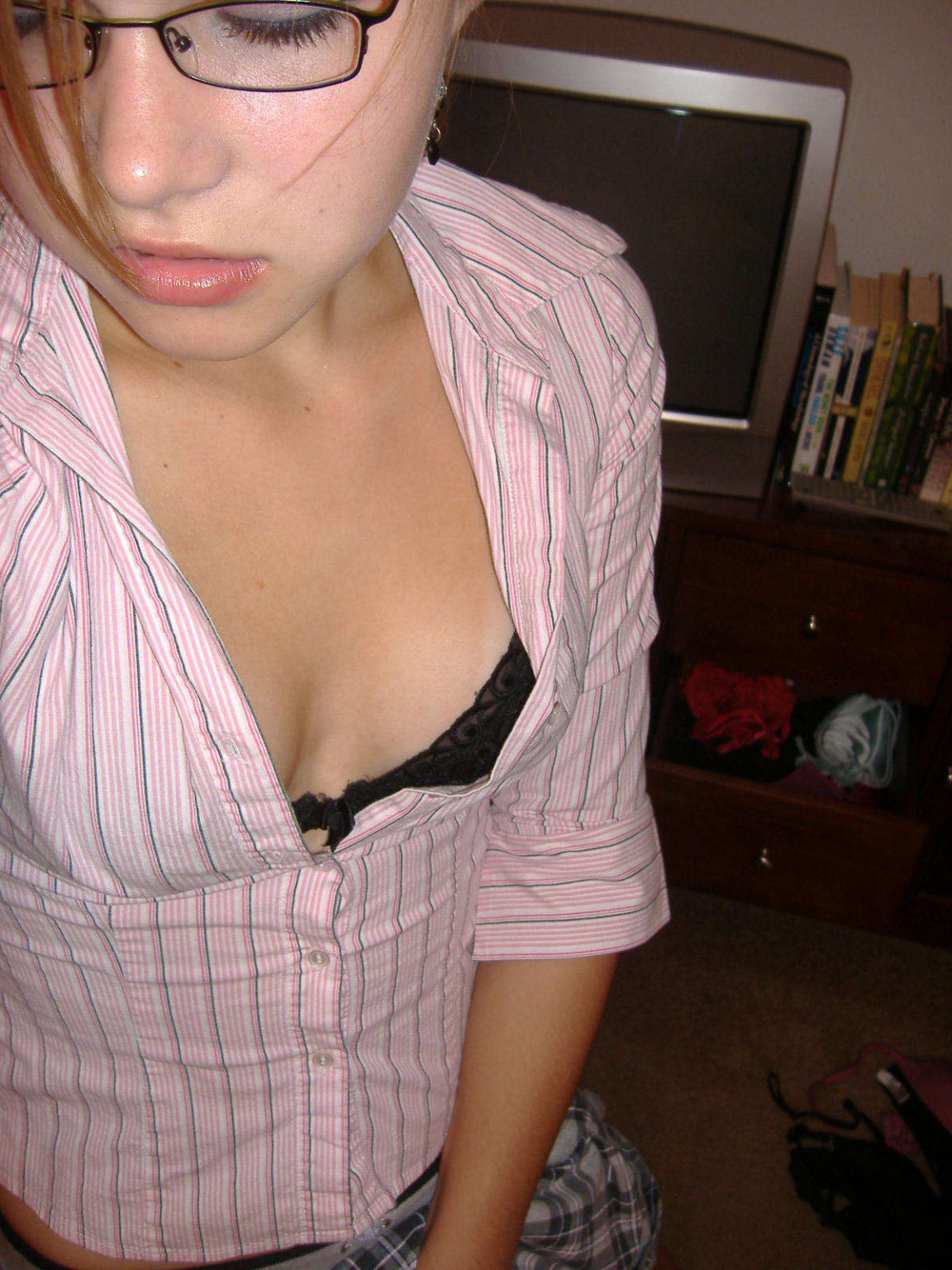 Sexy teen with glasses getting naked #68217608
