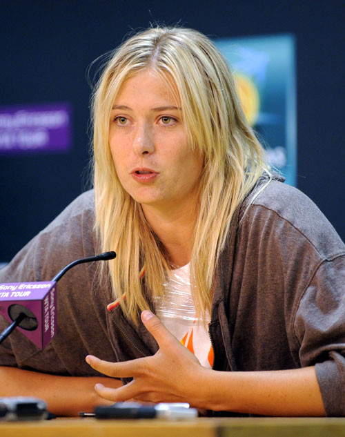 Maria Sharapova downblouse on court and upskirt paparazzi pictures #75400910