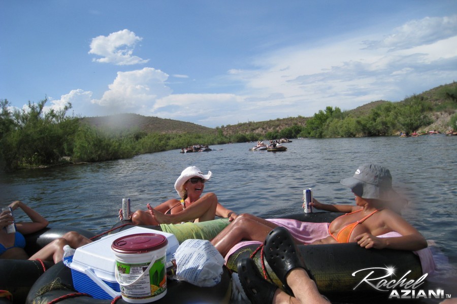 Rubia tetona, rachel aziani, tiene un día de diversión y sol con priya anjali rai y 
 #73533822