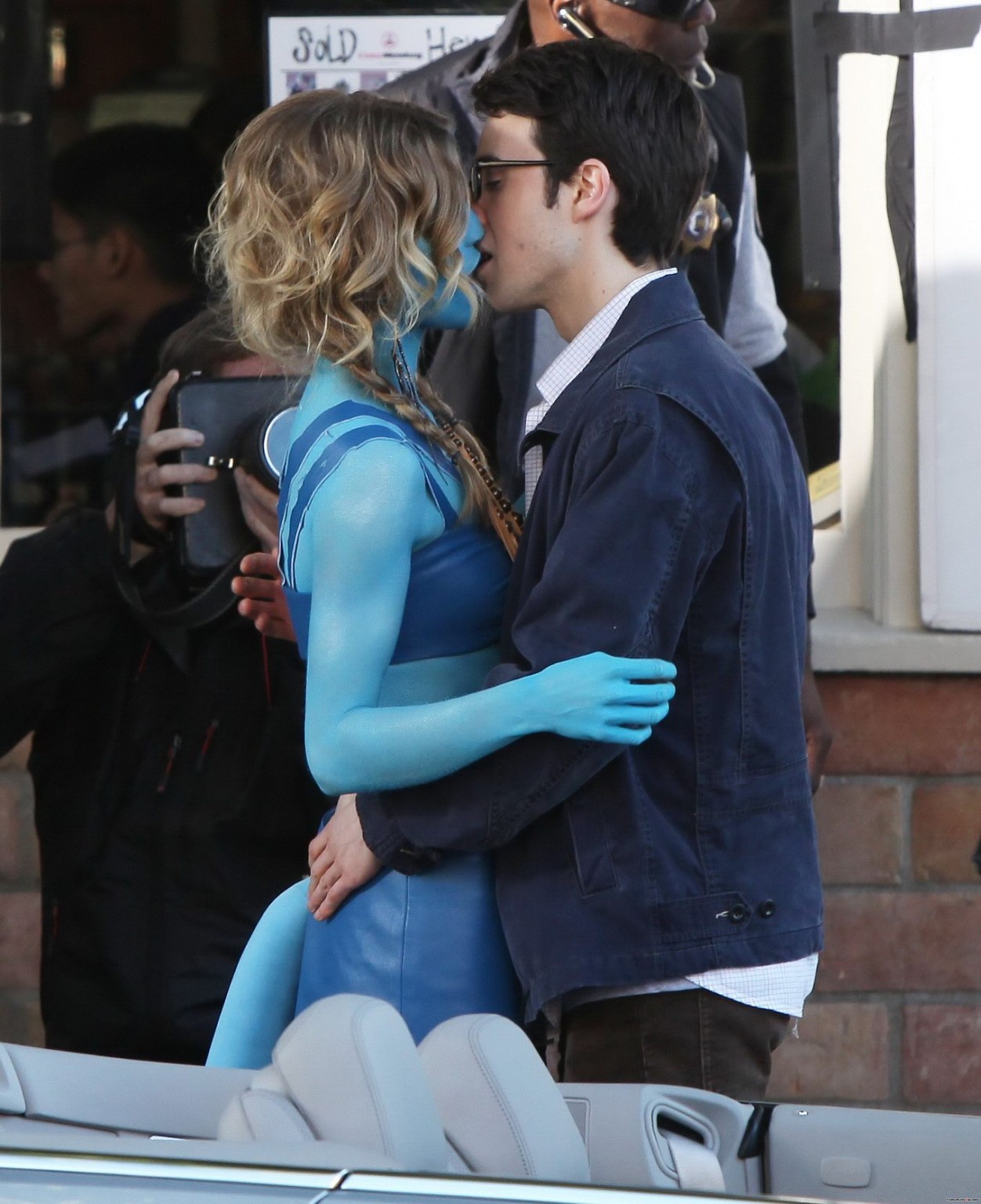 AnnaLynne McCord in Avatar costume making out on the set of '90210 #75321151