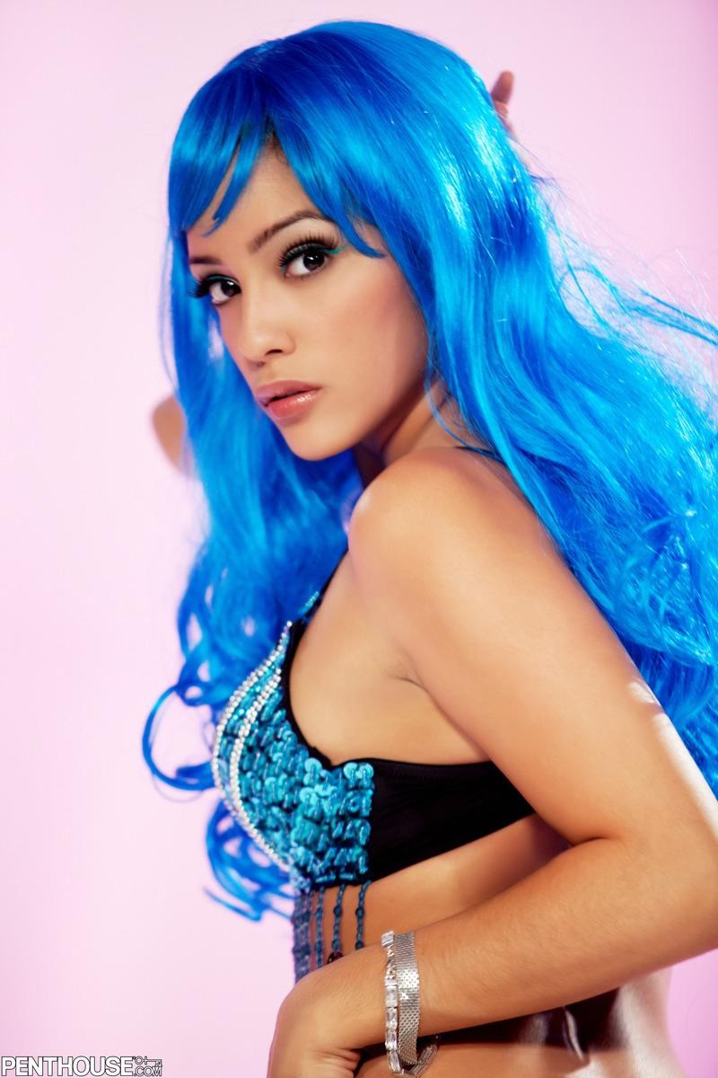 Melanie rios atemberaubend und sparklt in blau
 #77955647