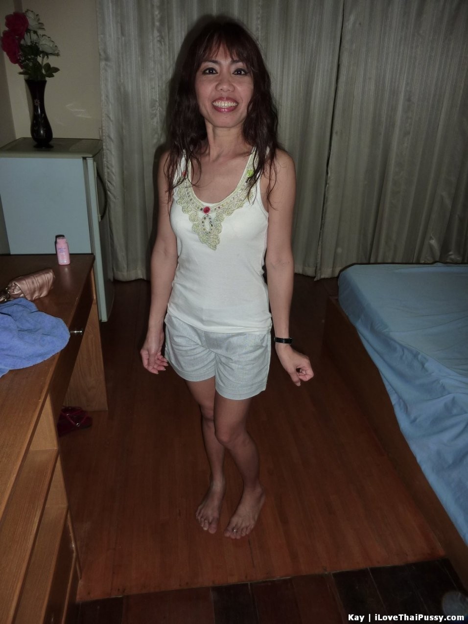 Thai Nutte gefickt von betrunkenem schwedischen Sextouristen
 #69891765