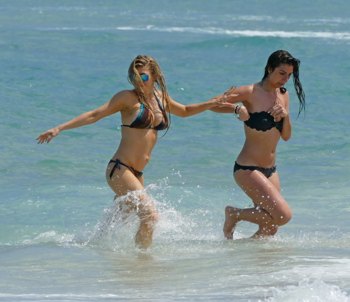 Stacy Ferguson showing off her curvy bikini body at the beach in Florida #75165055